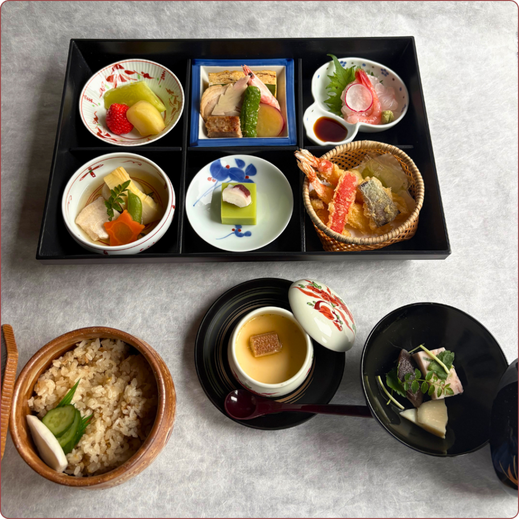 松花堂弁当,6つ切り, 日本料理古俣